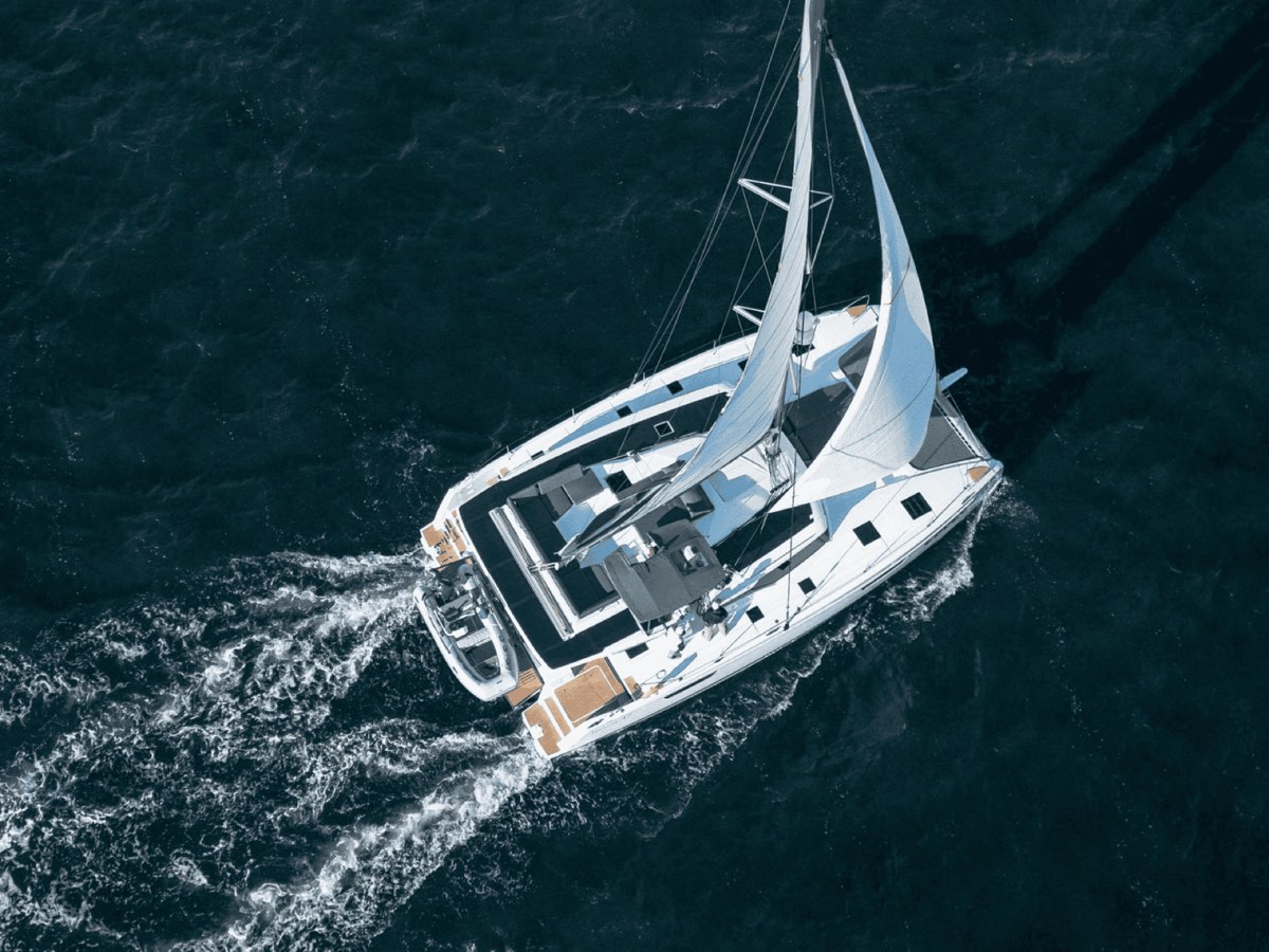 Catamaran Fountaine Pajot Tanna 47 under sail